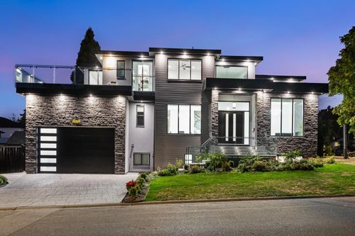 12682 78 Ave, Surrey, BC, V3W2X7 | Card Image