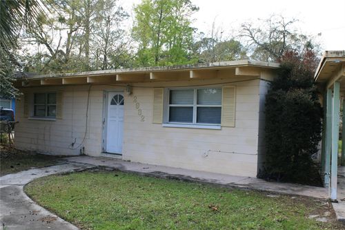 2932 Ne 11th Ter, GAINESVILLE, FL, 32609-3048 | Card Image