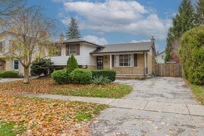 1649 Aldersbrook Rd, House other with 3 bedrooms, 2 bathrooms and 3 parking in London ON | Image 2