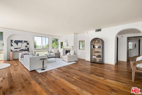 unit-406-318 N Maple Dr, Beverly Hills, CA, 90210-3803 | Card Image