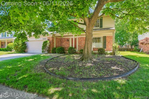 5950 Diamond Dr, Troy, MI, 48085-3913 | Card Image