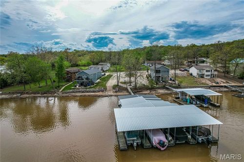 34 Glenmeadows Ct, Linn Creek, MO, 65052-1725 | Card Image