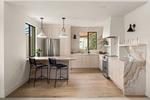 86 Seaview Dr, Montecito, CA, 93108-2850 | Card Image