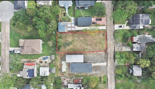 211 N Forrest Ave, La Porte, TX, 77571-6461 | Card Image