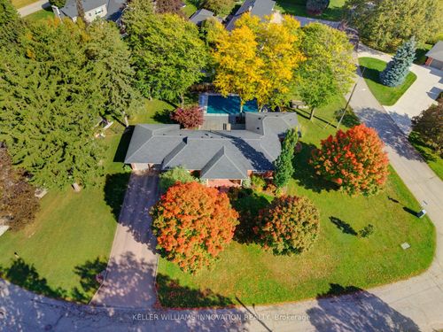 33 Jackson Cres, Listowel, ON, N4W1K2 | Card Image