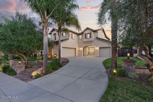 106 Via Ricardo, Newbury Park, CA, 91320-6946 | Card Image