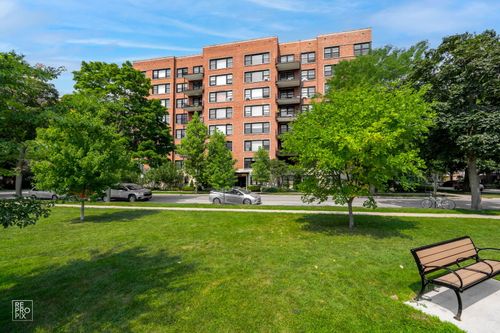 apt-302-1500 Hinman Ave, Evanston, IL, 60201-4646 | Card Image