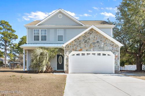 102 Bobwhite Cir, Cape Carteret, NC, 28584-9776 | Card Image