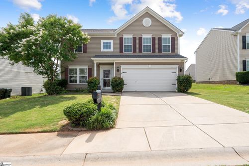 27 Madeline Cir, Taylors, SC, 29687-6551 | Card Image