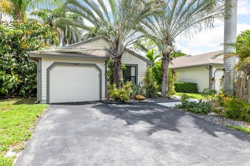 2533 Bedford Mews Dr, Wellington, FL, 33414-7741 | Card Image