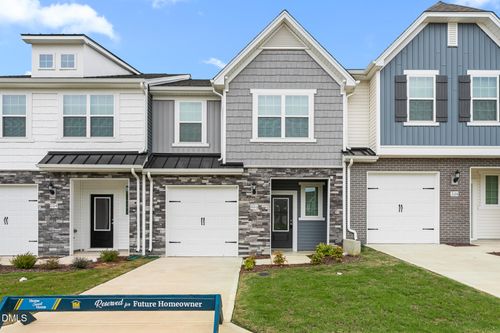 2124 Willow Glen Dr, Graham, NC, 27253-4717 | Card Image