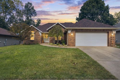 3407 W Sagamont Street, Springfield, MO, 65807 | Card Image