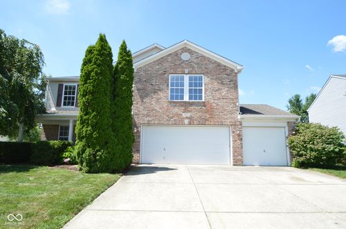 5652 Apple Branch Way, Indianapolis, IN, 46237-8483 | Card Image