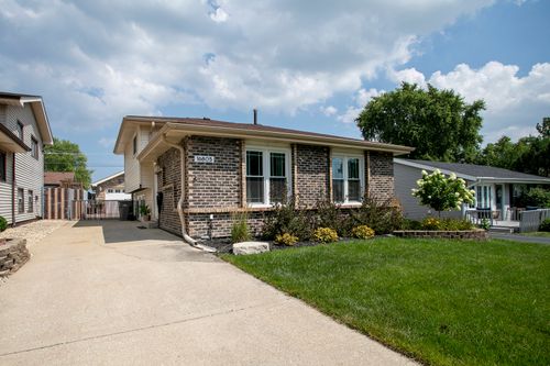 16805 Hilltop Ave, Orland Hills, IL, 60487-6057 | Card Image
