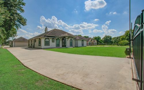 10202 Brighton Ln, Houston, TX, 77031-2814 | Card Image