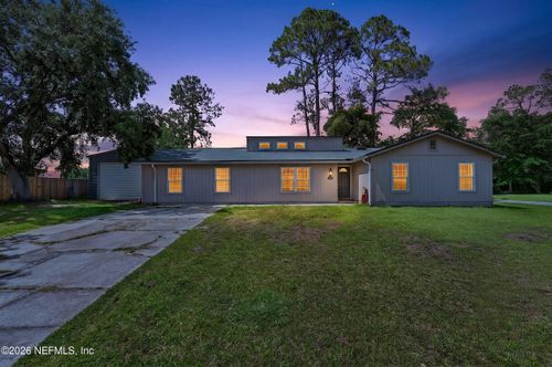 253 Deerwood Cir E, Middleburg, FL, 32068-7812 | Card Image