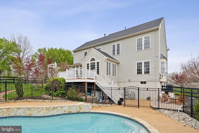 7560 Coopers Hawk Dr, House other with 4 bedrooms, 4 bathrooms and null parking in WARRENTON VA | Image 23