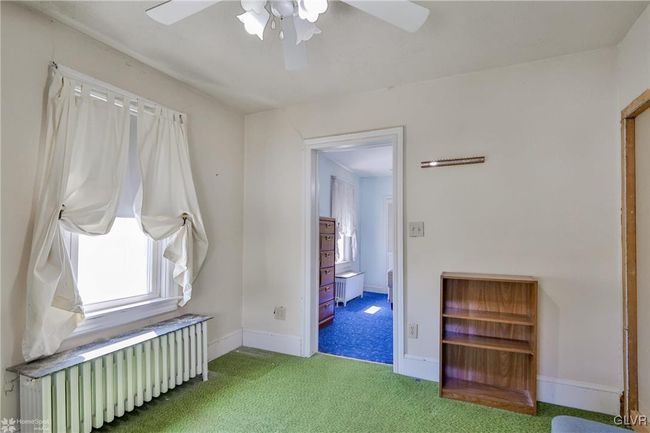 14 B St, House other with 3 bedrooms, 1 bathrooms and null parking in Pen Argyl PA | Image 14