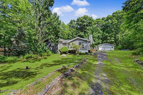 127 Lone Pine Bay, Hawley, PA, 18428 | Card Image