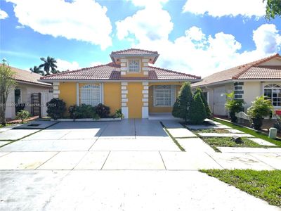 9982 Nw 127th St, House other with 3 bedrooms, 2 bathrooms and null parking in Hialeah Gardens FL | Image 1