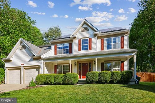 16104 Arrowroot Ct, BOWIE, MD, 20716-3840 | Card Image