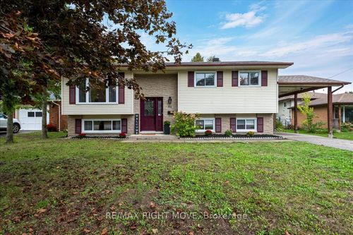 {{alt}} | Card Image