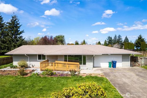 41125 Undisclosed, Pacific, WA, 98047 | Card Image