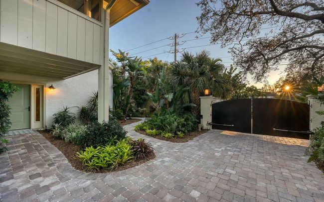 8835 Midnight Pass Road, House other with 3 bedrooms, 4 bathrooms and null parking in Sarasota FL | Image 50