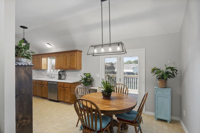409 Grove St, House other with 3 bedrooms, 2 bathrooms and 2 parking in Greenbrier TN | Image 7