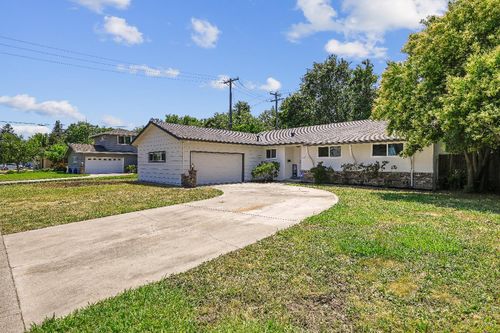 6608 Heatherwood Way, Sacramento, CA, 95831-2848 | Card Image