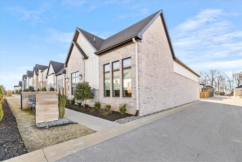 3507 Sw Awakening Ave, Bentonville, AR, 72713-5149 | Card Image