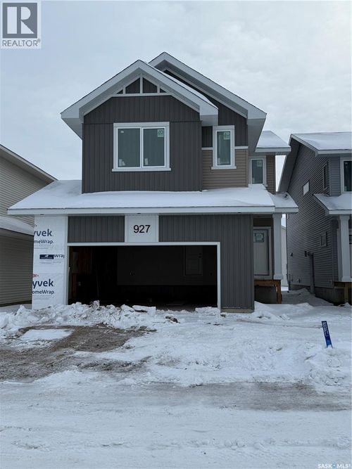 927 Traeger Manor, Saskatoon, SK, S7V1V7 | Card Image