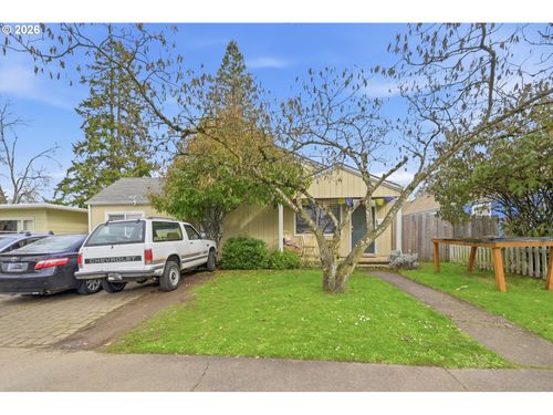 2121 Hilyard St, Eugene, OR, 97405-2949 | Card Image