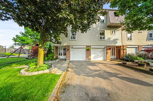 120 Ellerslie Rd, Brampton, ON, L6T4C3 | Card Image