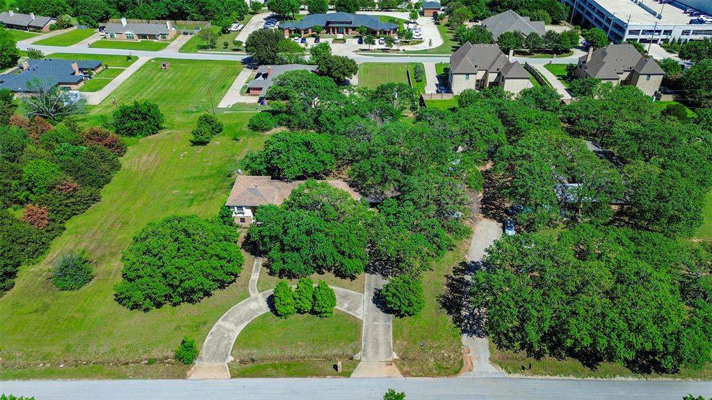 Briarwood Dr, Southlake, TX 76092