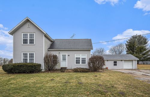 410 South St, Union City, MI, 49094-9352 | Card Image