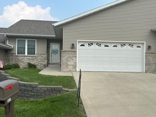 2615 27th Ave N, Fort Dodge, IA, 50501-8793 | Card Image