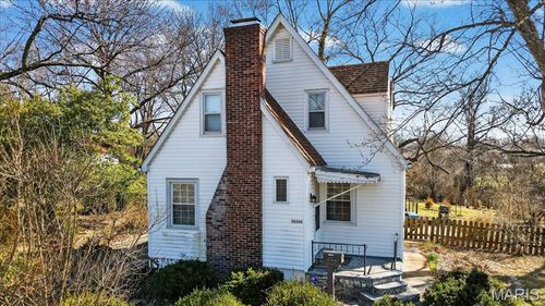 10300 Toelle Lane, St Louis, MO, 63137 | Card Image