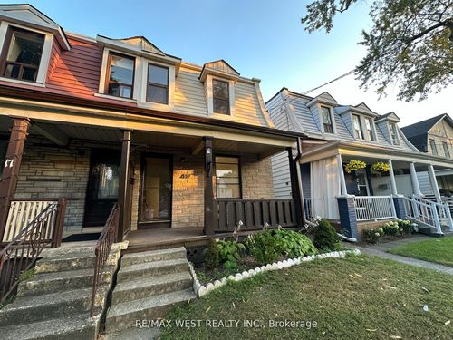 2nd-19 Jerome St, Toronto, ON, M6P1H8 | Card Image