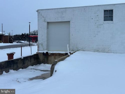 a-2110 Brougher Lane, YORK, PA, 17408 | Card Image