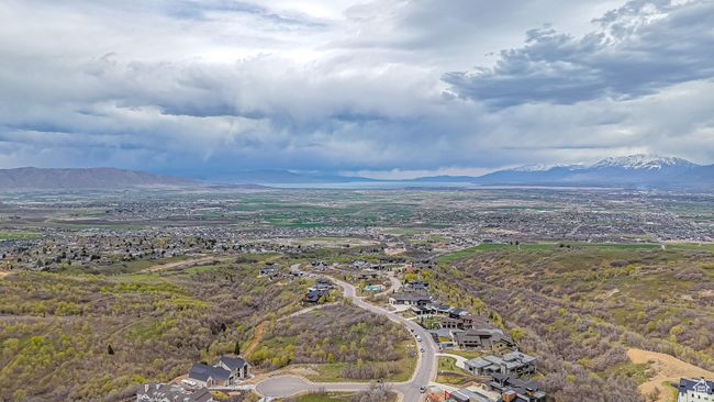 Drone / aerial view with a mountain view | Image 11