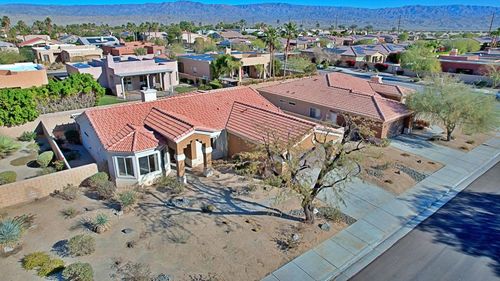 74082 Daisy Ln, Palm Desert, CA, 92211-2069 | Card Image