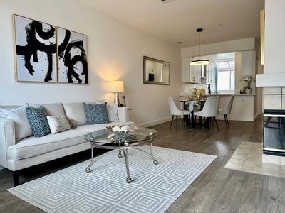 U202 - Park Boulevard, Condo with 2 bedrooms, 2 bathrooms and 1 parking in Palo Alto CA | Image 2