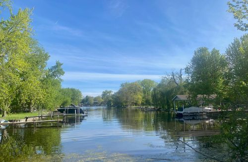 138 Eastwood Ave, Port Barrington, IL, 60010-1017 | Card Image