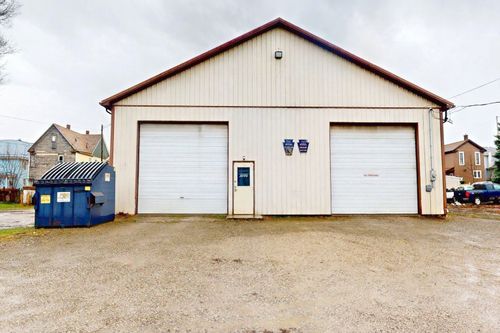 rear-1120 Buffalo Rd, Erie, PA, 16503-2316 | Card Image