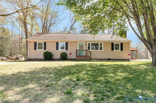 17505 Sadberg Dr, South Chesterfield, VA, 23803-1160 | Card Image