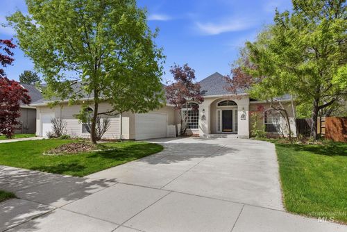 3043 S Slate Creek Way, Meridian, ID, 83642-9165 | Card Image