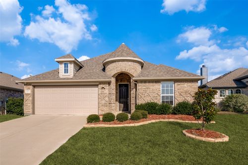 2272 Templin Ave, Forney, TX, 75126-5028 | Card Image
