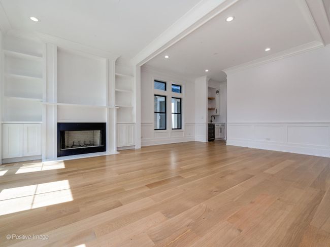 3841 N Leavitt Street, House other with 4 bedrooms, 4 bathrooms and 3 parking in Chicago IL | Image 3