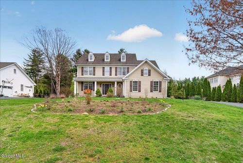 65 Stone Crest Dr, Halfmoon, NY, 12065 | Card Image